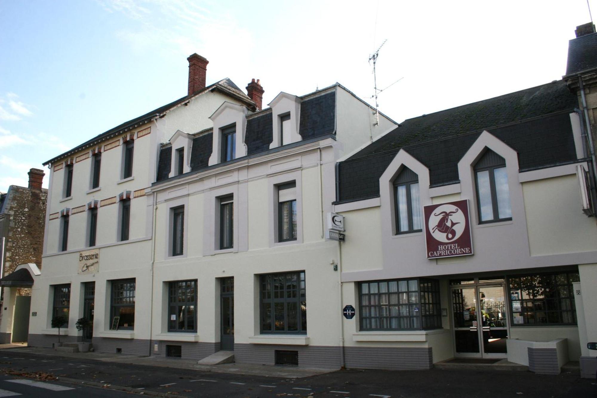 Hotel Capricorne Vendôme Екстериор снимка