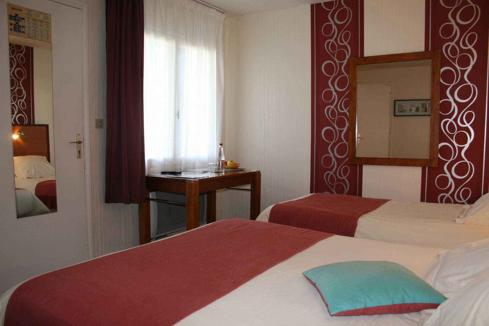 Hotel Capricorne Vendôme Стая снимка