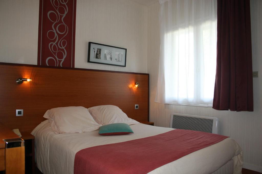 Hotel Capricorne Vendôme Стая снимка