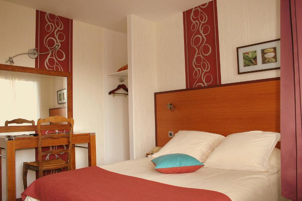 Hotel Capricorne Vendôme Екстериор снимка